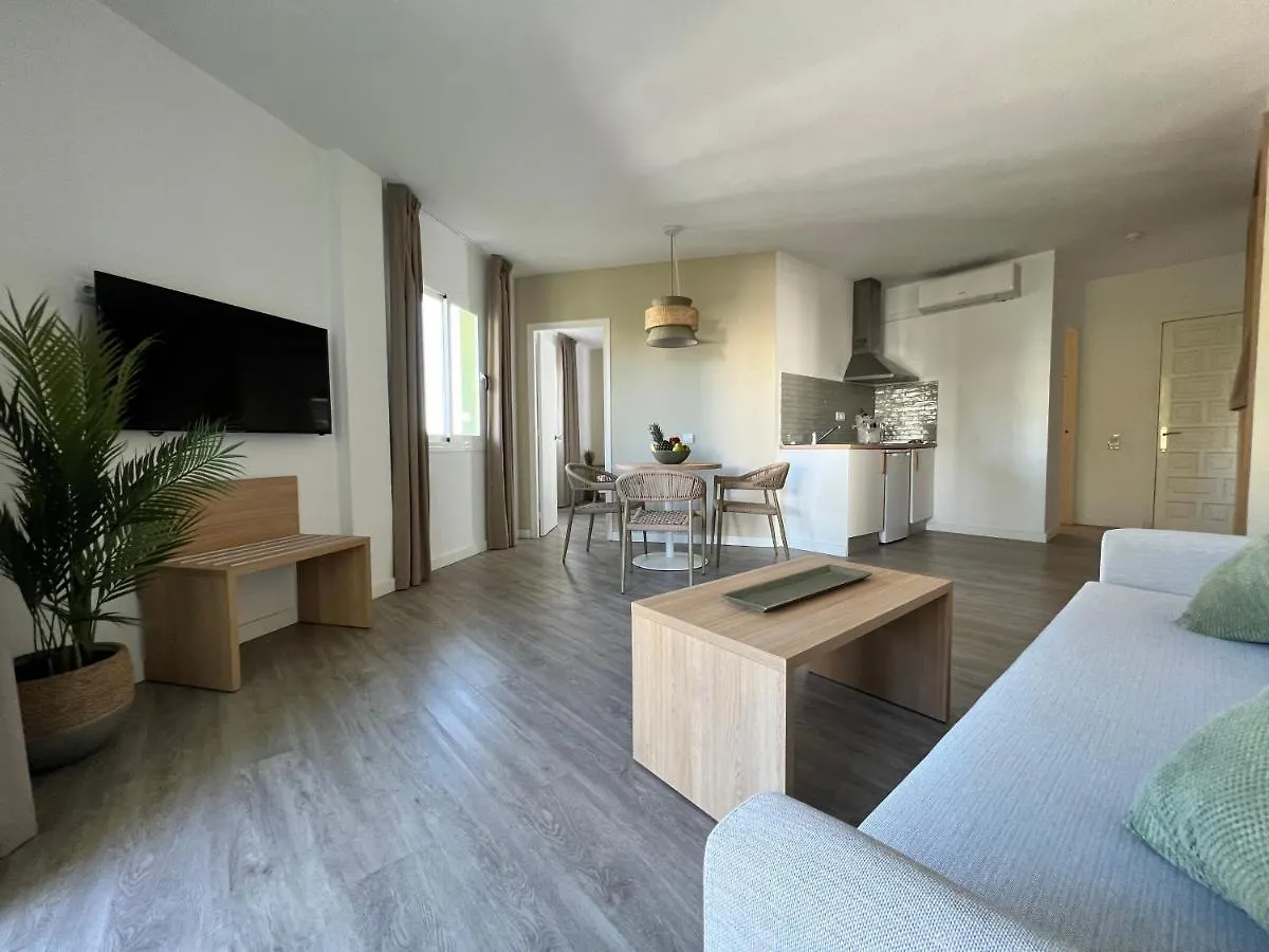 The Palm Star Ibiza - Adults Only Appartement San Antonio  Spanje