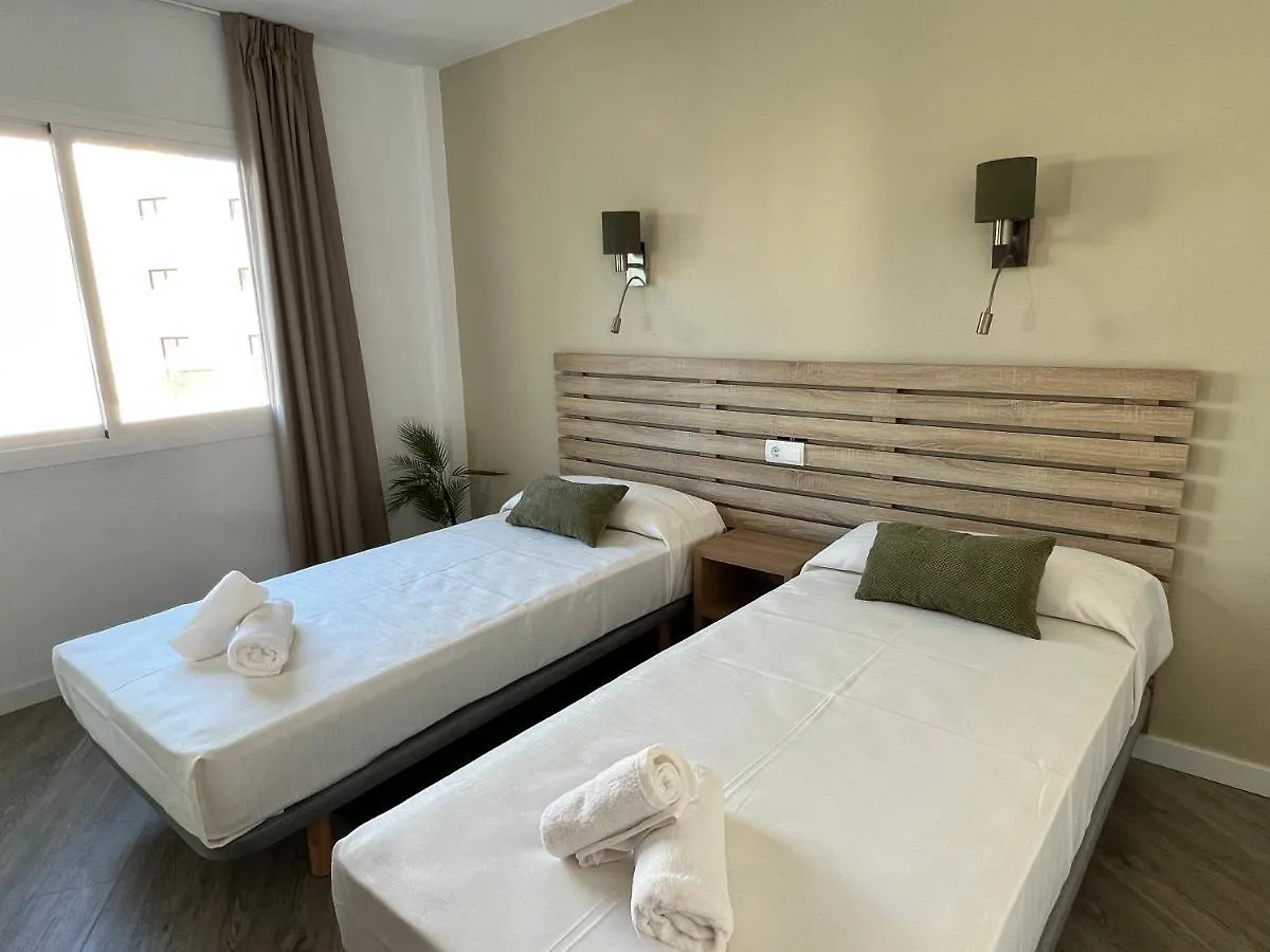 The Palm Star Ibiza - Adults Only Appartement San Antonio  0*, San Antonio (Ibiza) Spanje